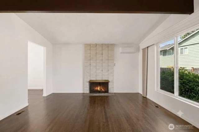 Property photo for 26607 Manchester Court, Kent photo 5
