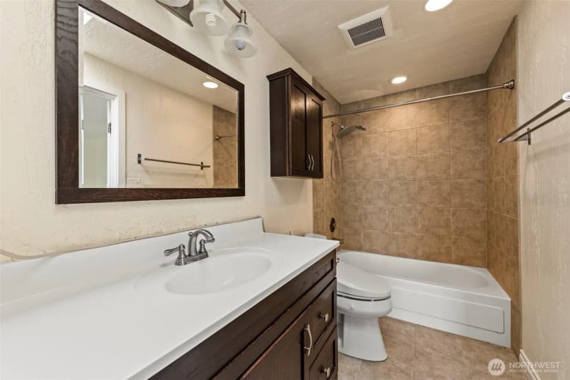 Property photo for 13372 122nd Place Ne, Kirkland photo 13