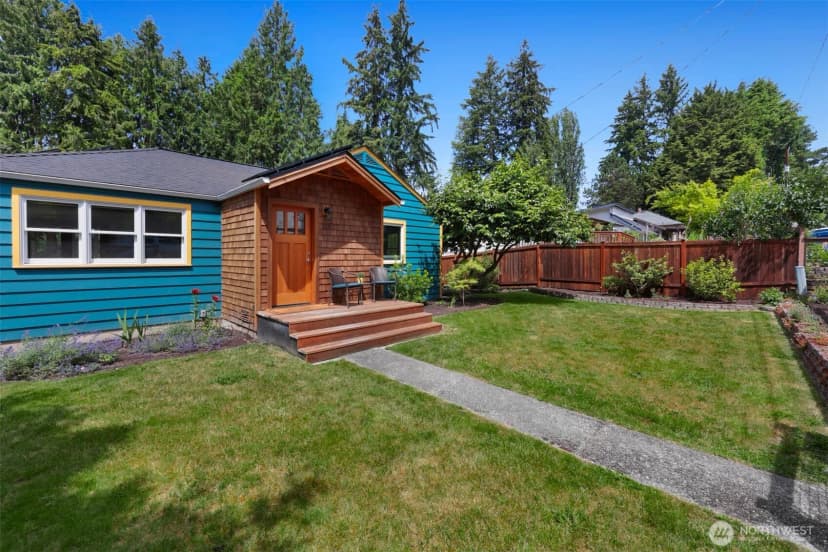 Property photo for 11527 39th Avenue Ne, Seattle photo 35