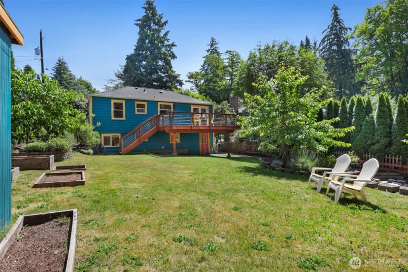 Property photo for 11527 39th Avenue Ne, Seattle photo 27