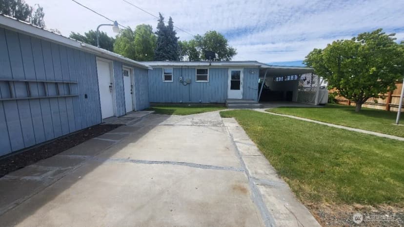 Property photo for 268 Park Pl, Ephrata photo 9