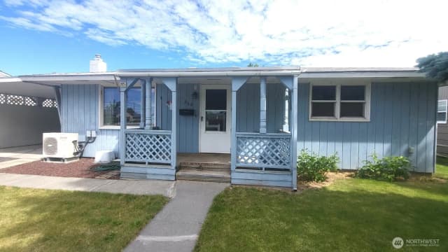 Property photo for 268 Park Pl, Ephrata photo 2