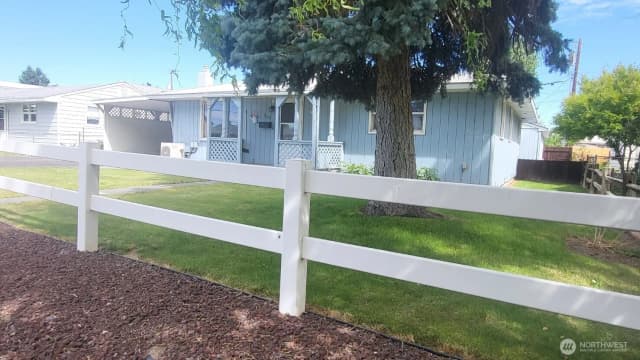 Property photo for 268 Park Pl, Ephrata photo 5