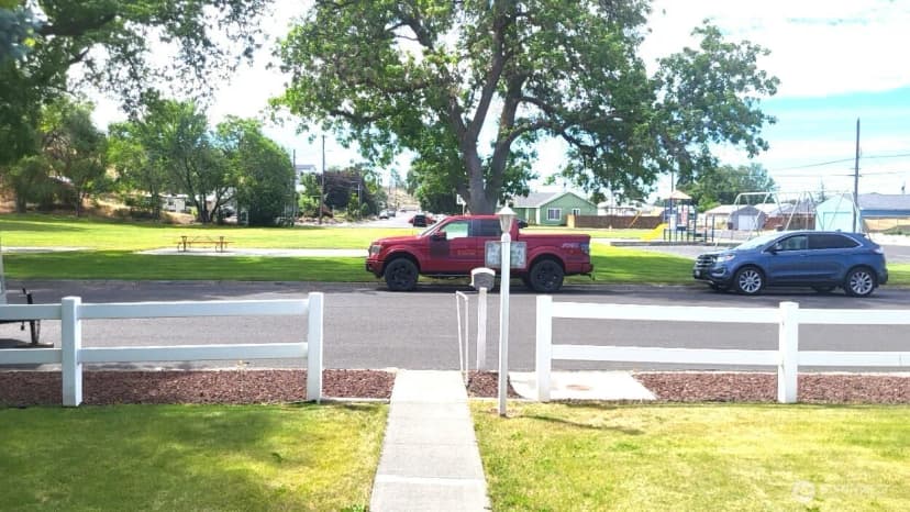 Property photo for 268 Park Pl, Ephrata photo 32