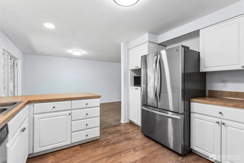 Property photo for 22518 Bluewater Drive Se, Yelm photo 12