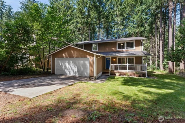 Property photo for 22518 Bluewater Drive Se, Yelm photo 2