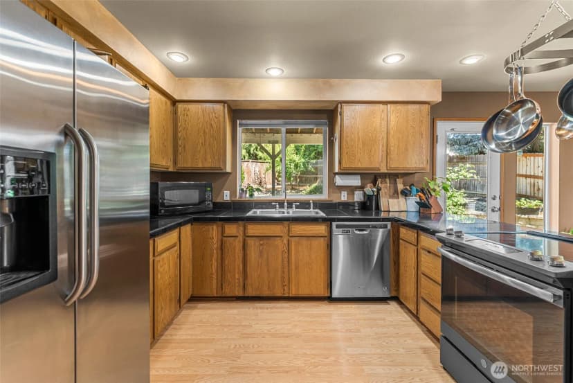 Property photo for 121 Manhattan Square, East Wenatchee photo 10