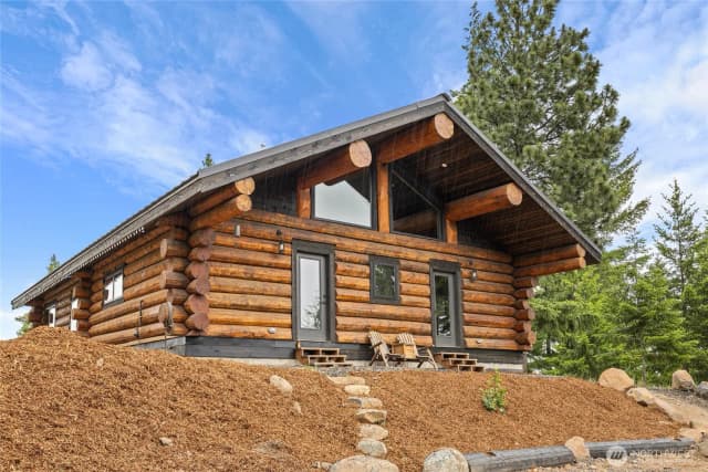 Property photo for 1336 Black Hawk, Cle Elum photo 3