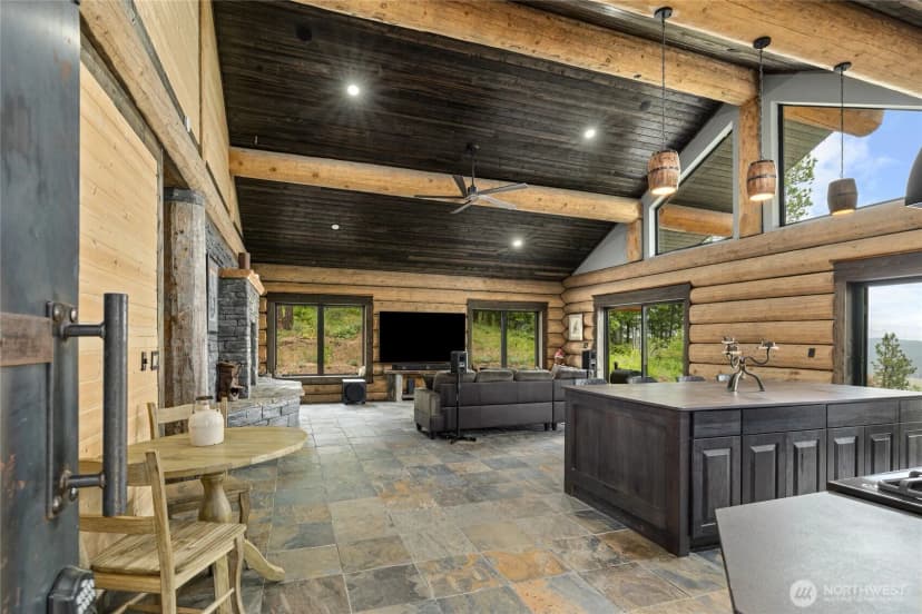 Property photo for 1336 Black Hawk, Cle Elum photo 9