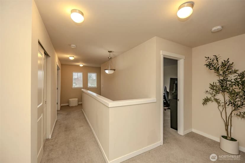 Property photo for 1737 Hillcrest Loop, Mount Vernon photo 27
