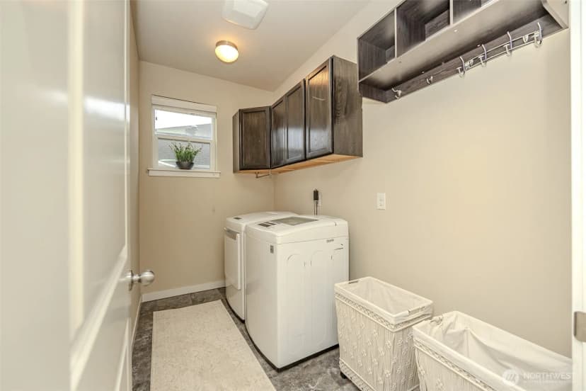 Property photo for 1737 Hillcrest Loop, Mount Vernon photo 19