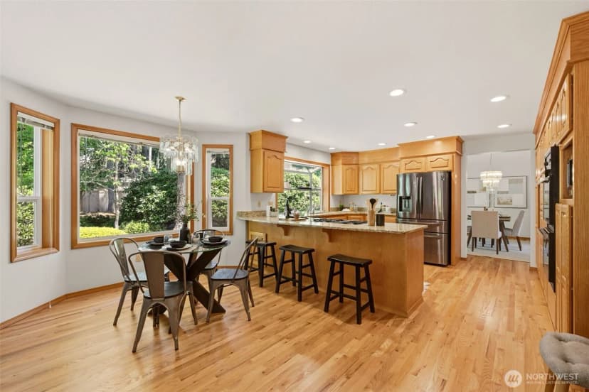 Property photo for 23232 Se 253rd Place, Maple Valley photo 10