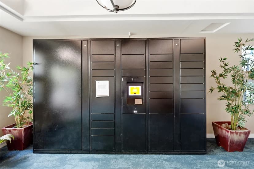 Property photo for 300 10th Avenue #a110, Seattle photo 19
