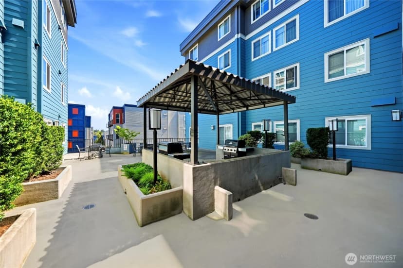 Property photo for 300 10th Avenue #a110, Seattle photo 13