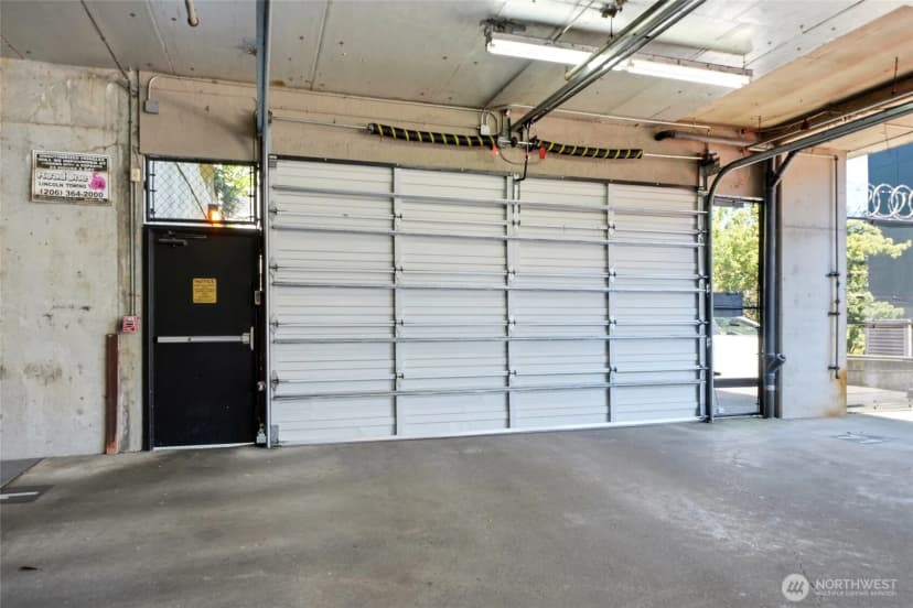 Property photo for 300 10th Avenue #a110, Seattle photo 27