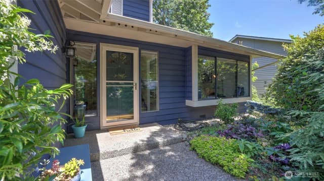 Property photo for 15822 Se 167th Place, Renton photo 2
