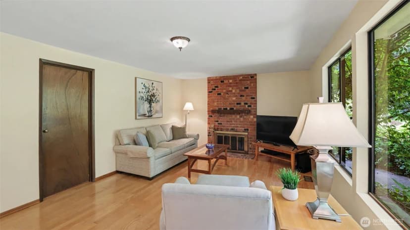 Property photo for 15822 Se 167th Place, Renton photo 16