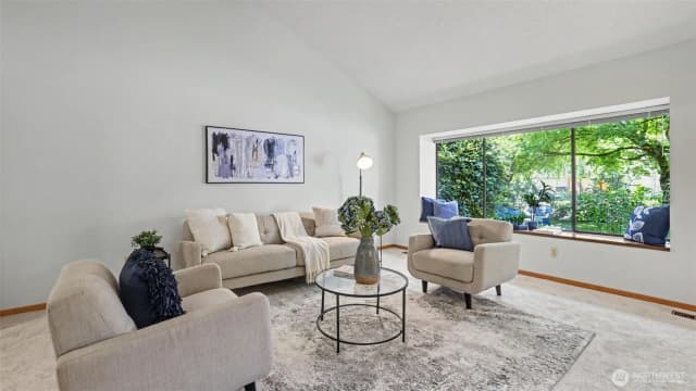Property photo for 15822 Se 167th Place, Renton photo 5