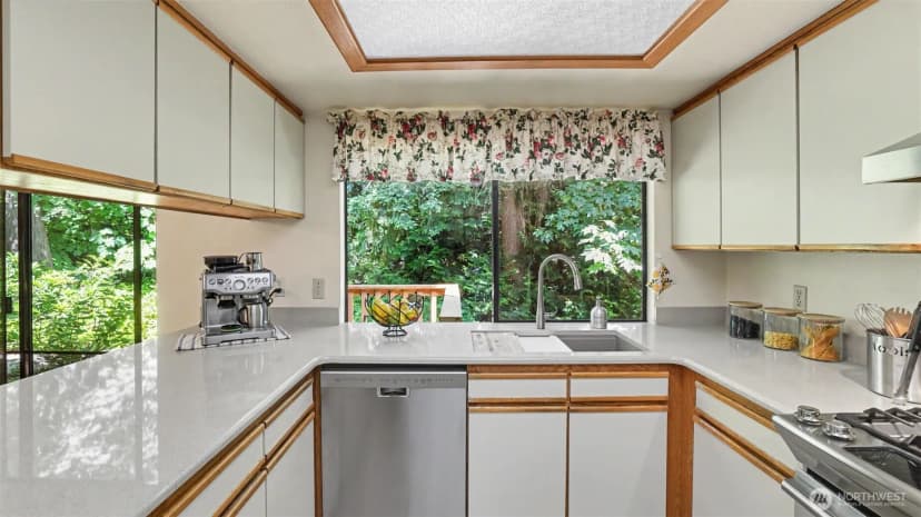 Property photo for 15822 Se 167th Place, Renton photo 10