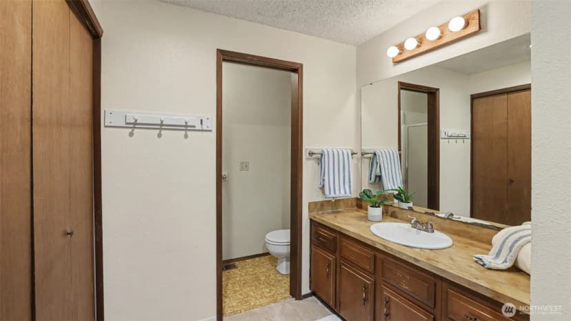 Property photo for 15822 Se 167th Place, Renton photo 22
