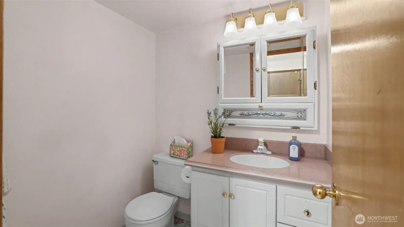 Property photo for 15822 Se 167th Place, Renton photo 18
