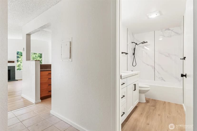 Property photo for 4415 145th Avenue Ne #h6, Bellevue photo 2