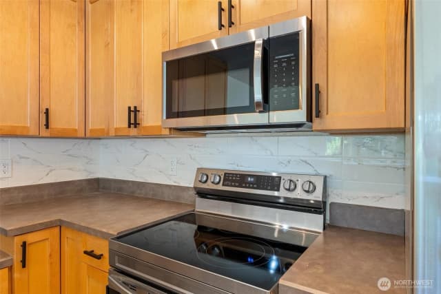 Property photo for 4415 145th Avenue Ne #h6, Bellevue photo 5
