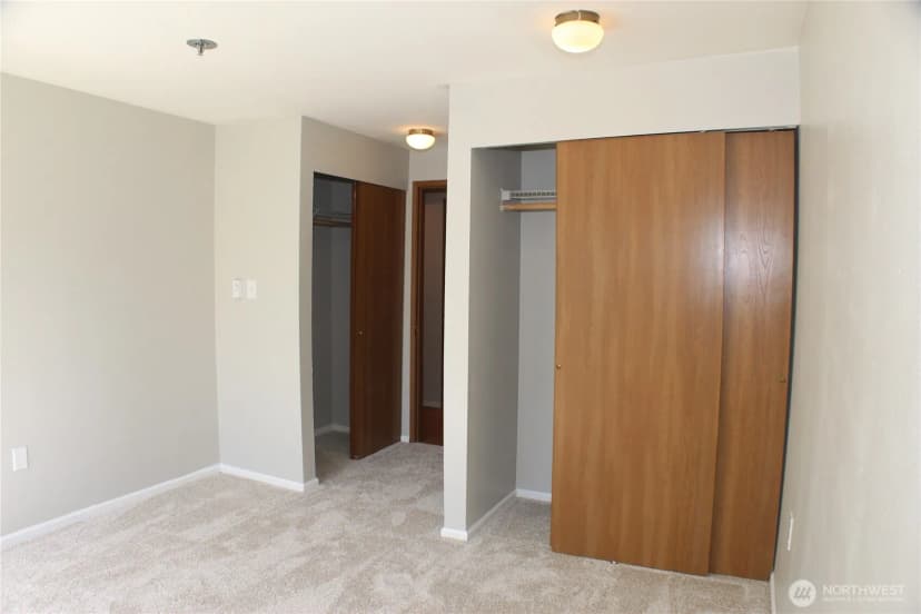 Property photo for 1522 Ne 175th Street #200, Shoreline photo 16