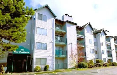 Property photo for 1522 Ne 175th Street #200, Shoreline photo 20