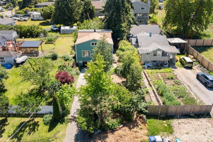 Property photo for 1235 S 101st Street, Seattle photo 30