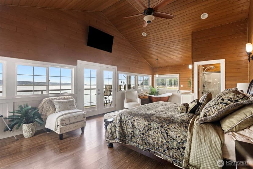 Property photo for 8116 Naketa Beach Walk, Mukilteo photo 19