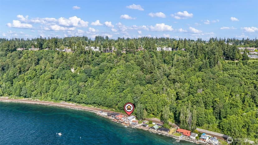 Property photo for 8116 Naketa Beach Walk, Mukilteo photo 40