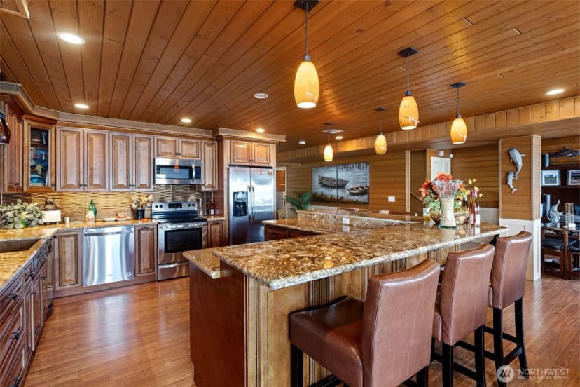 Property photo for 8116 Naketa Beach Walk, Mukilteo photo 8