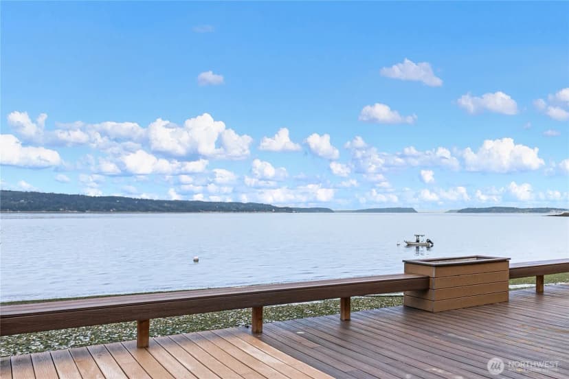 Property photo for 8116 Naketa Beach Walk, Mukilteo