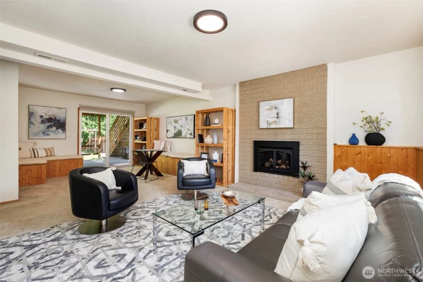 Property photo for 10152 Ne 204th Street, Bothell photo 18
