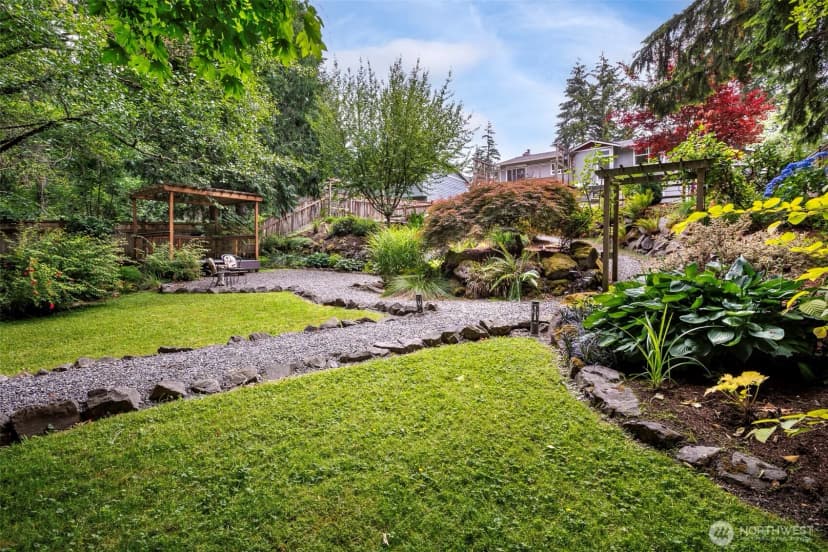 Property photo for 10152 Ne 204th Street, Bothell photo 26