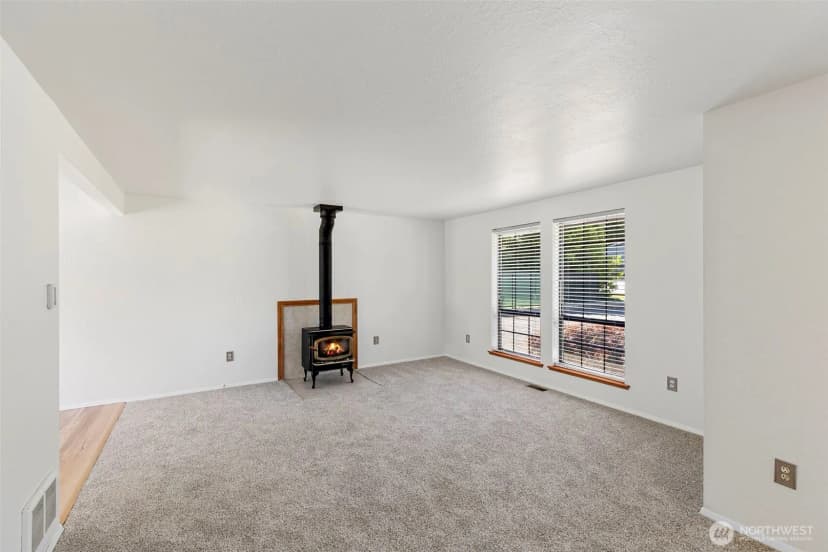 Property photo for 12506 Ne Virginia Court, Kingston photo 8
