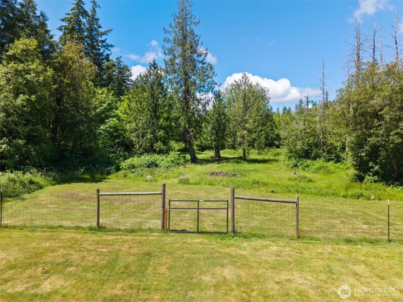 Property photo for 308 Key Peninsula Highway Nw, Lakebay photo 30