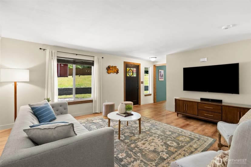 Property photo for 308 Key Peninsula Highway Nw, Lakebay photo 9