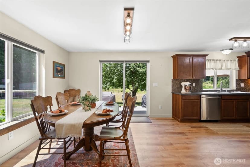 Property photo for 308 Key Peninsula Highway Nw, Lakebay photo 14