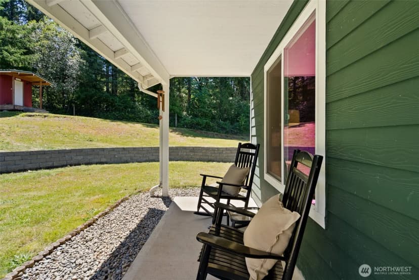 Property photo for 308 Key Peninsula Highway Nw, Lakebay photo 4