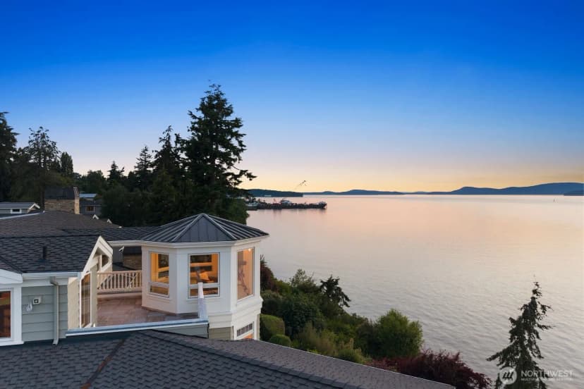 Property photo for 1114 B Avenue, Anacortes photo 39
