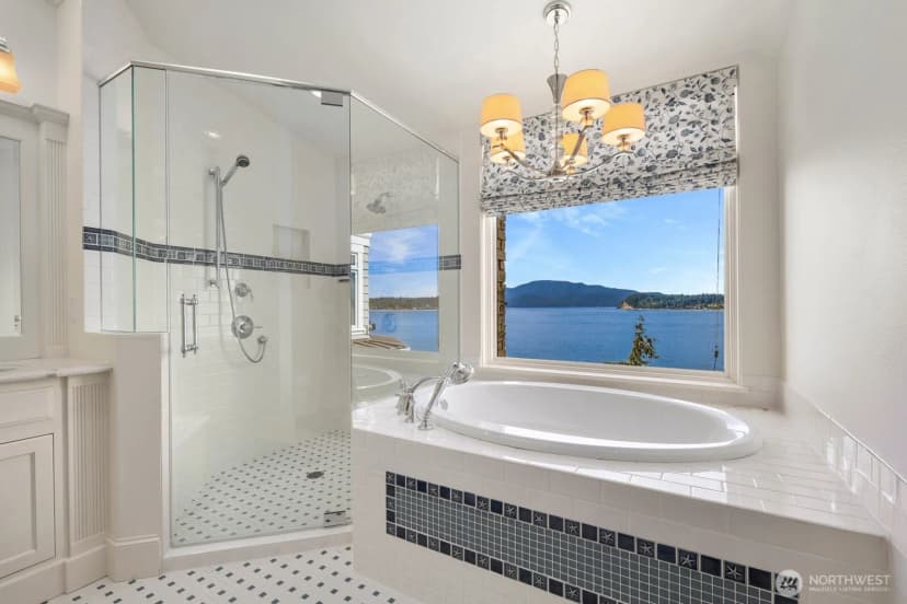 Property photo for 1114 B Avenue, Anacortes photo 23