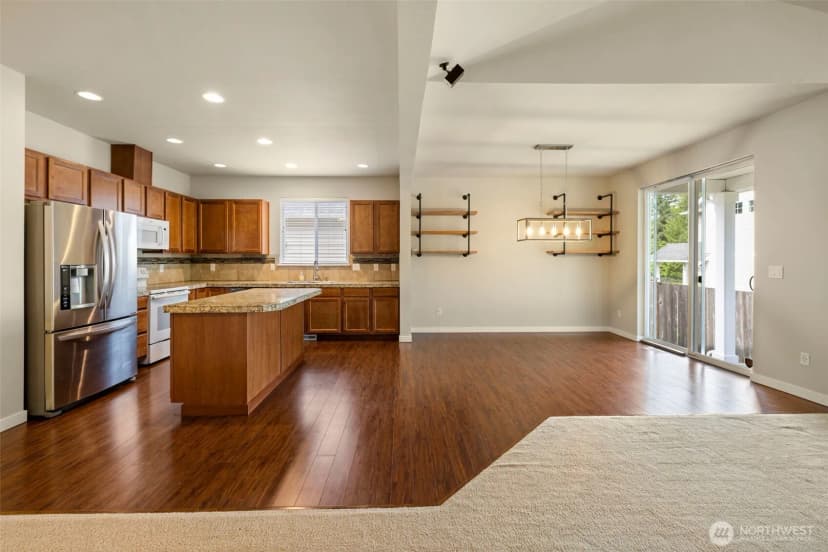 Property photo for 518 Grass Lake Street Ct Nw, Olympia photo 5
