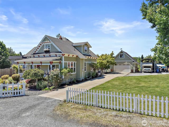 Property photo for 1303 W Main, Puyallup