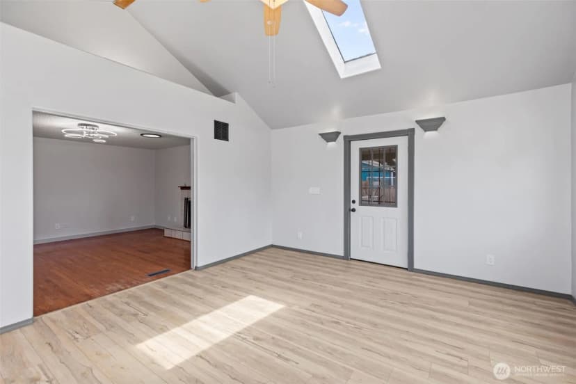 Property photo for 17010 16th Avenue E, Spanaway photo 19
