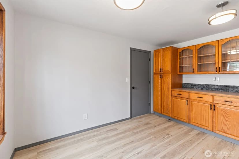 Property photo for 17010 16th Avenue E, Spanaway photo 9