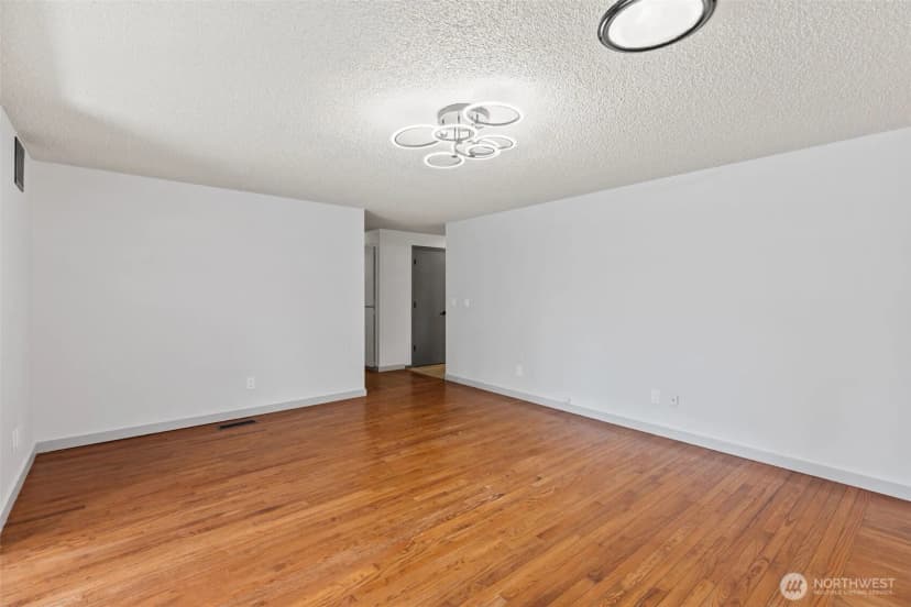 Property photo for 17010 16th Avenue E, Spanaway photo 15