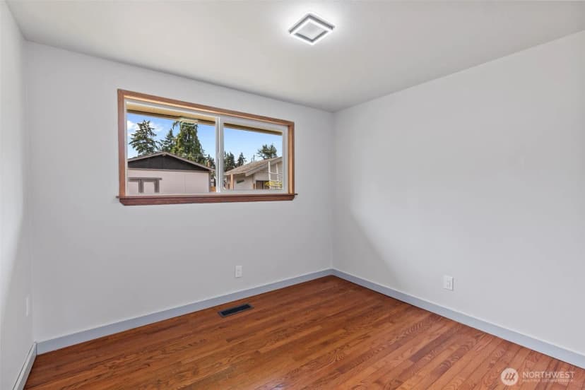 Property photo for 17010 16th Avenue E, Spanaway photo 32