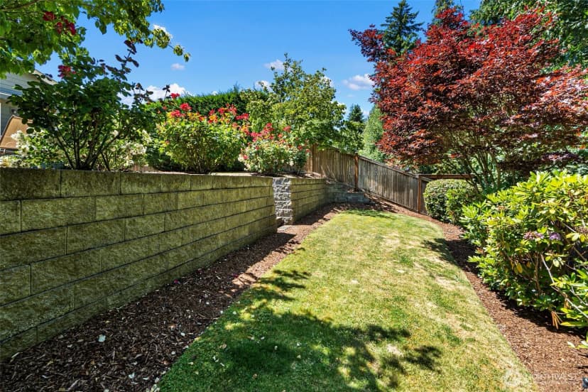 Property photo for 15372 Se 160th Place, Renton photo 34